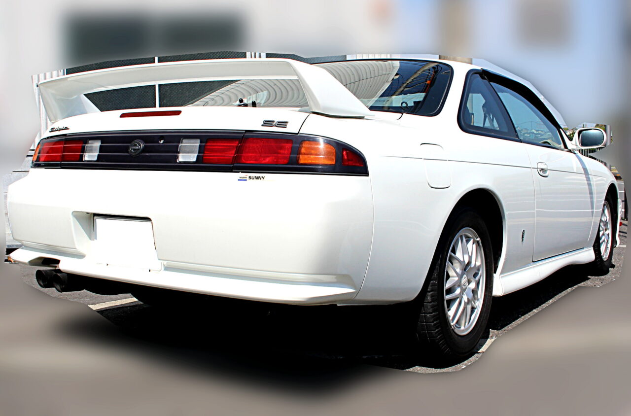s14_white2_4
