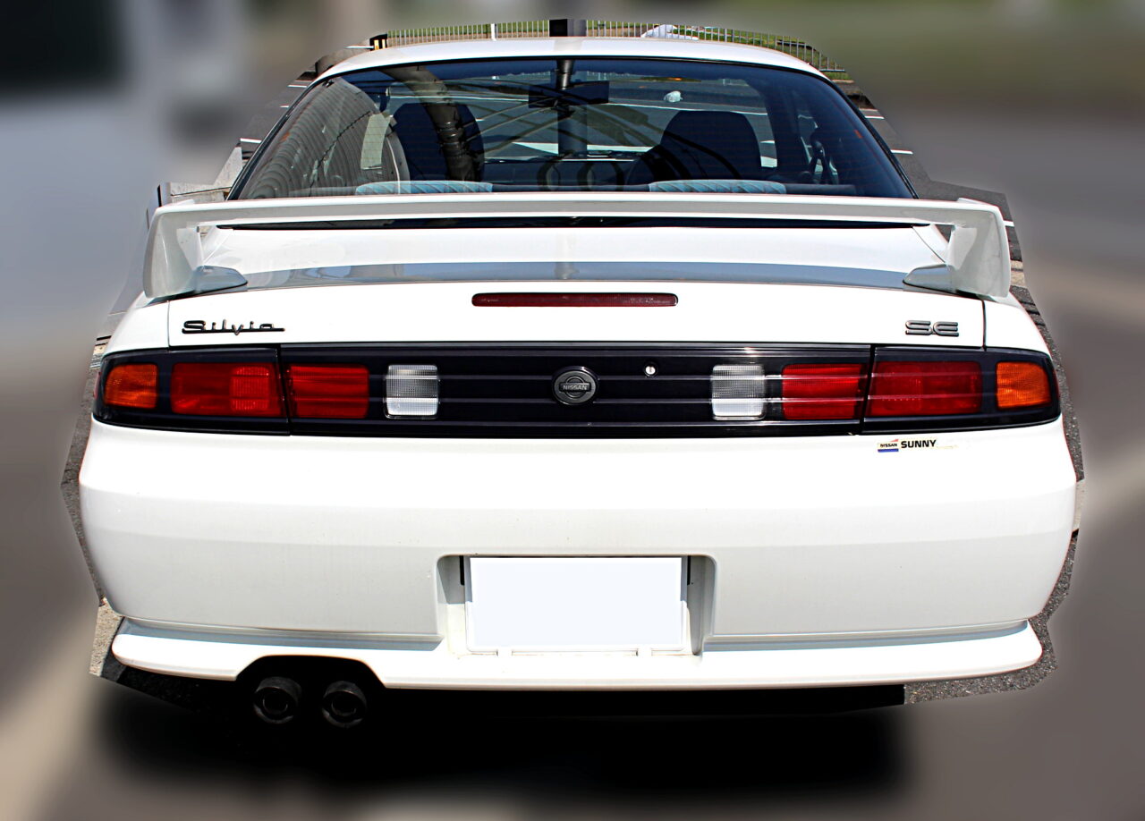 s14_white2_5